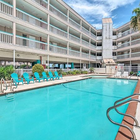 Beachside Corpus Christi Condo With Amenities! Exterior photo