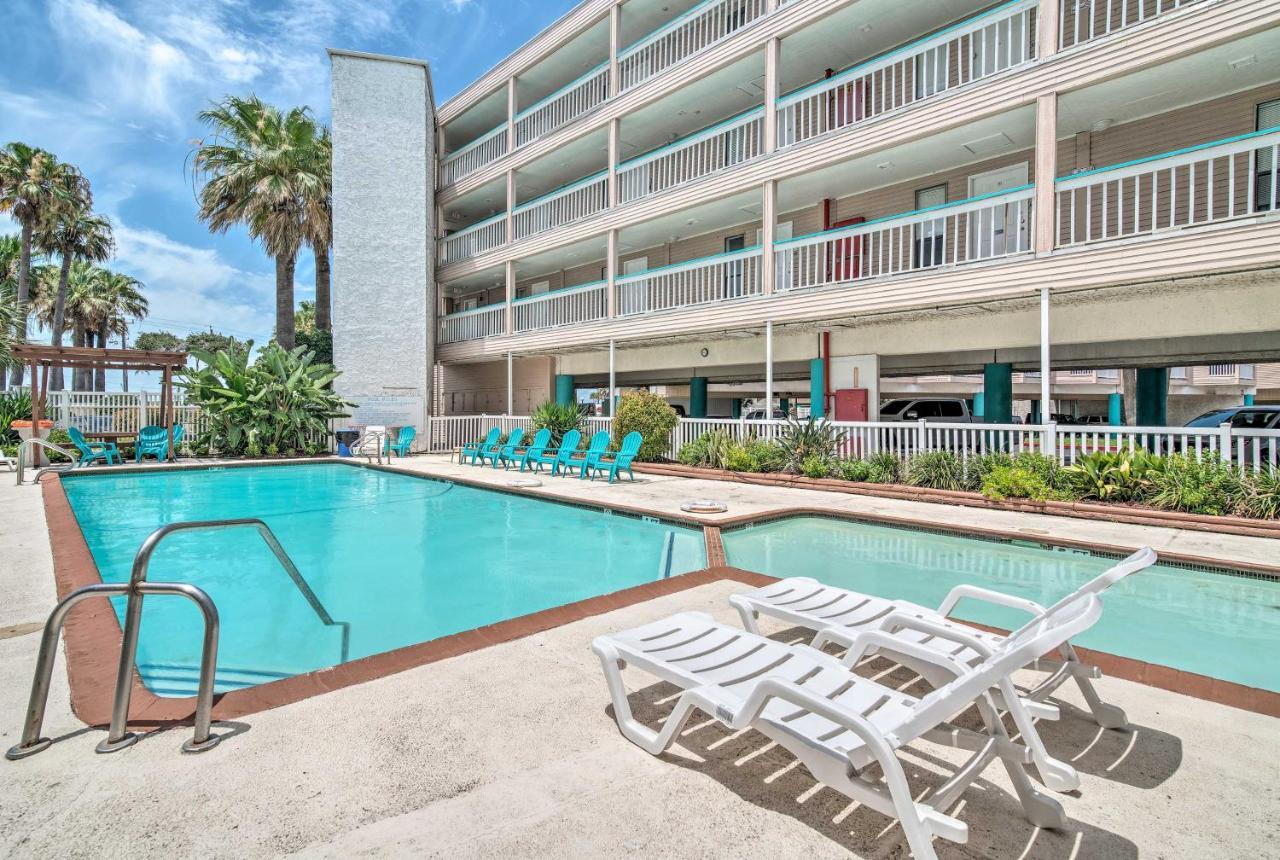 Beachside Corpus Christi Condo With Amenities! Exterior photo