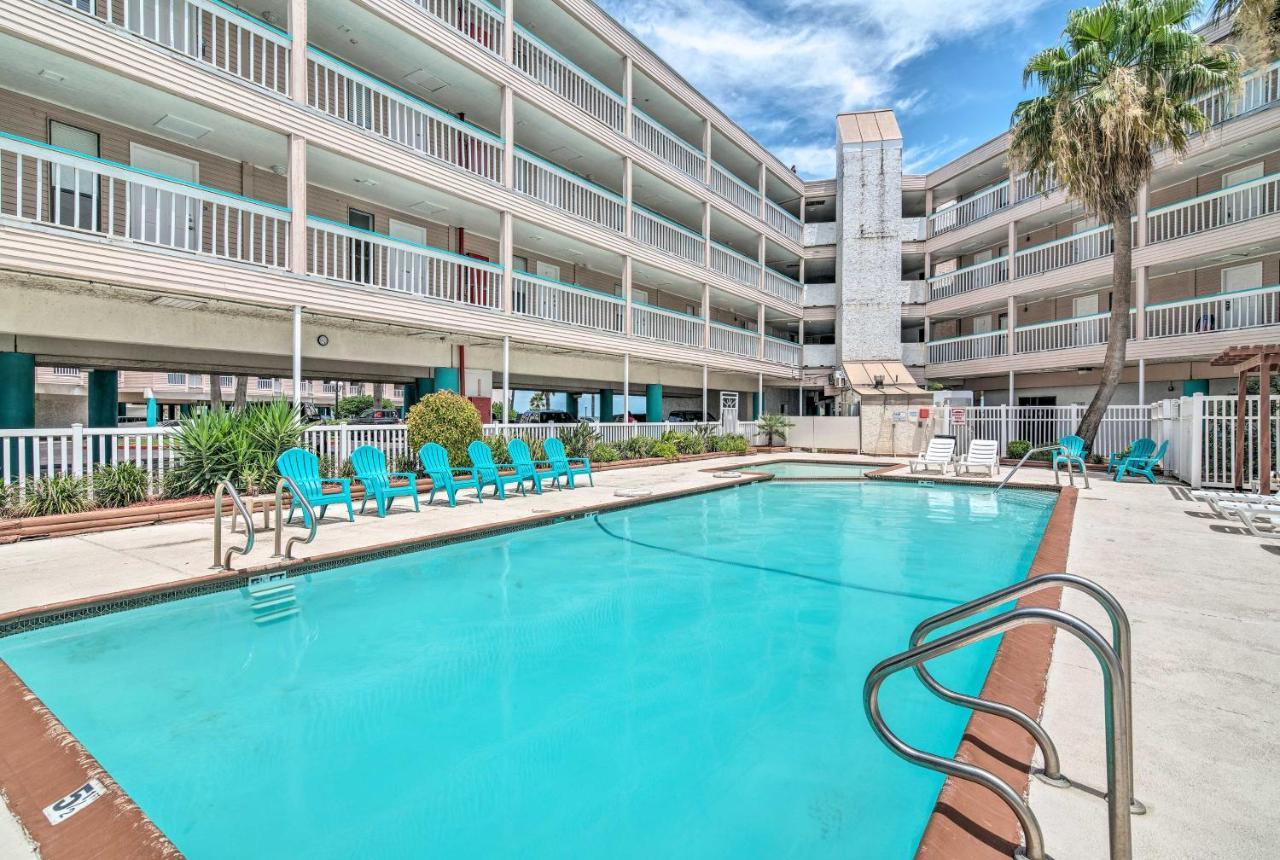 Beachside Corpus Christi Condo With Amenities! Exterior photo